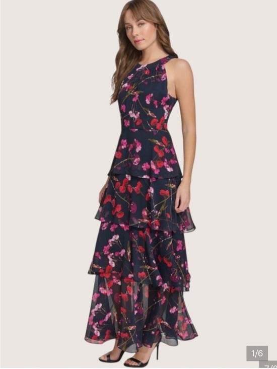 Tommy Hilfiger Dresses & Skirts - Tommy Hilfiger Women
Size 16 NEW Floral Halter Maxi Dress Navy Chiffon NWT
